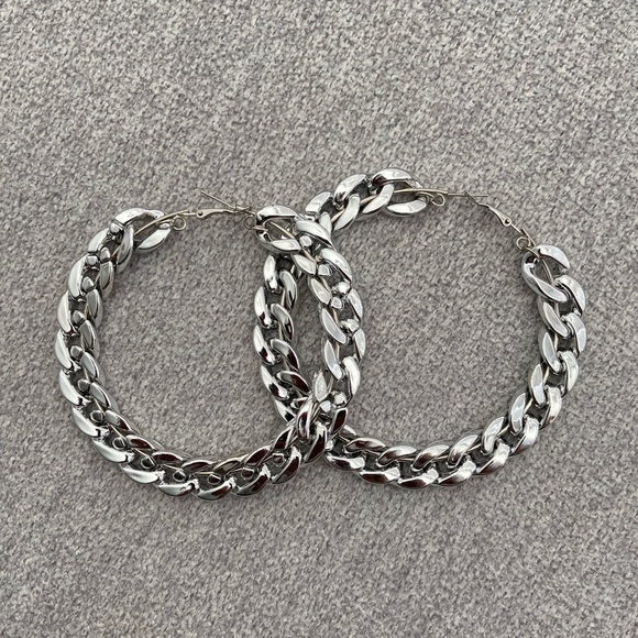 Thick Link Silver Hoop Earrings - Picture 1 of 4